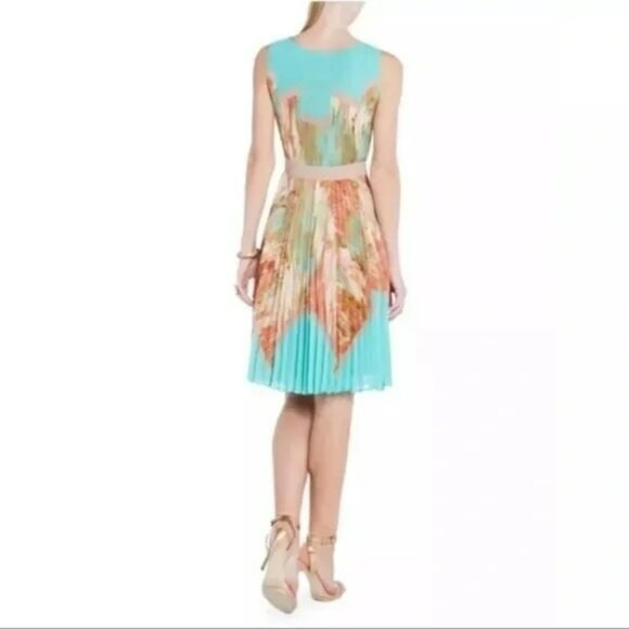 D-4. BCBGMaxazria Ksenia Dress Blue US 0 - Picture 3 of 5